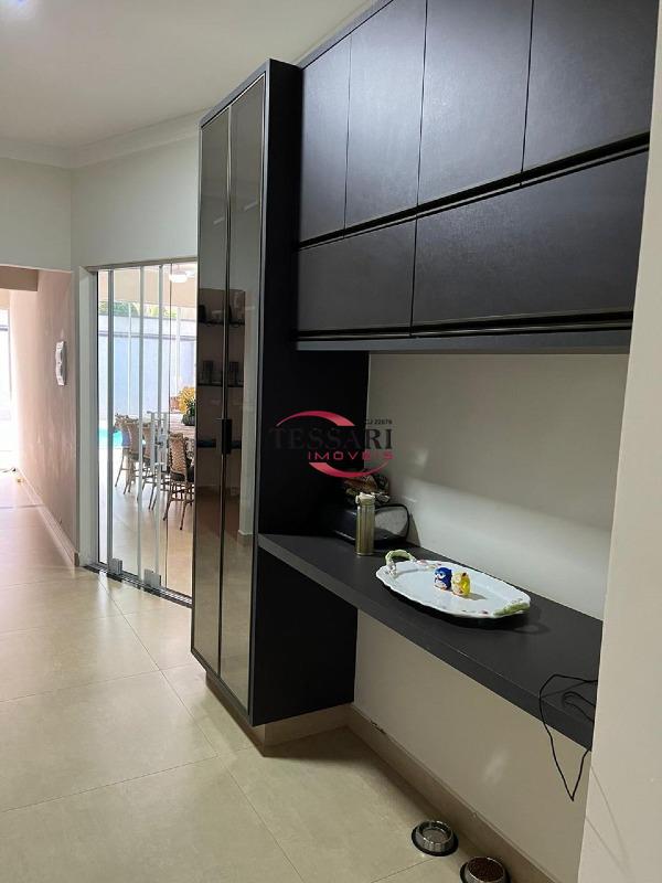 Casa de Condomínio com 3 quartos à venda, 200m² — foto 7 de 20