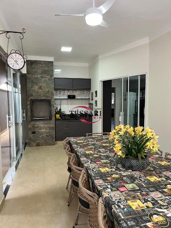 Casa de Condomínio com 3 quartos à venda, 200m² — foto 6 de 20