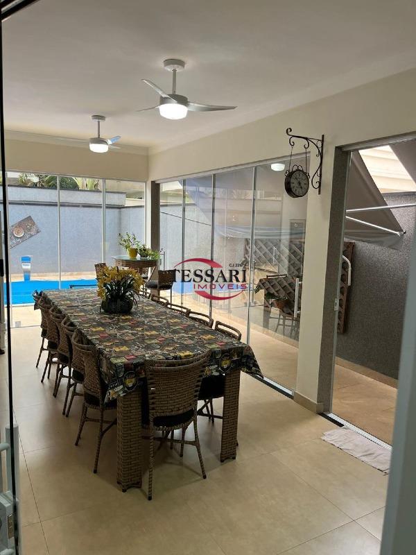 Casa de Condomínio com 3 quartos à venda, 200m² — foto 5 de 20