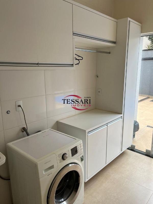 Casa de Condomínio com 3 quartos à venda, 200m² — foto 10 de 20