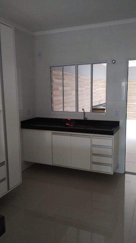 Casa com 3 quartos para aluguel, 120m² — foto 7 de 20
