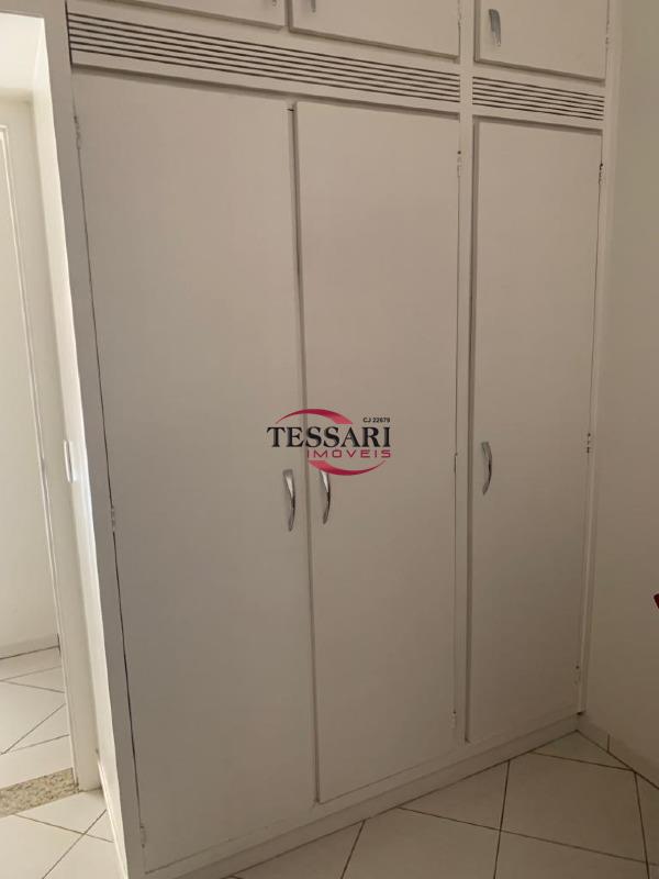 Casa com 3 quartos à venda, 375m² — foto 15 de 20