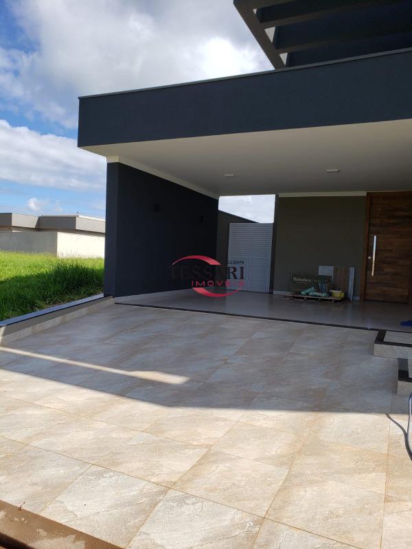 Casa de Condomínio com 3 quartos à venda, 144m² — foto 2 de 26