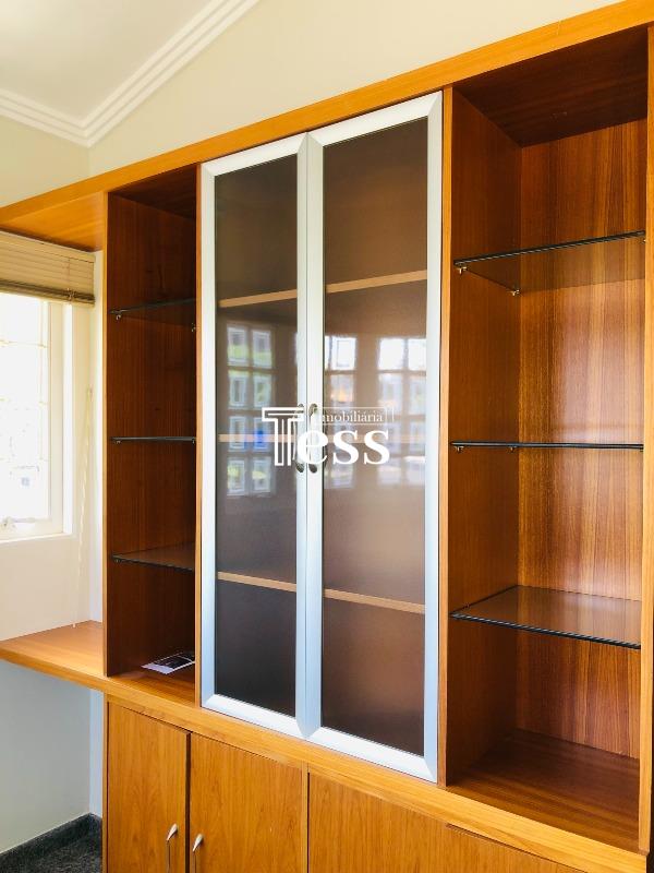 Casa de Condomínio com 4 quartos à venda, 407m² — foto 8 de 30