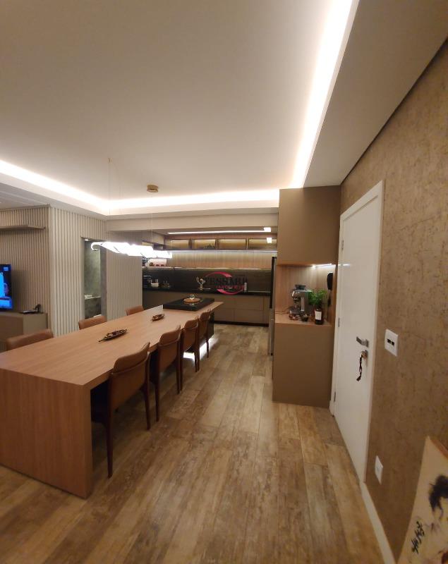 Apartamento com 3 quartos à venda, 127m² — foto 3 de 28