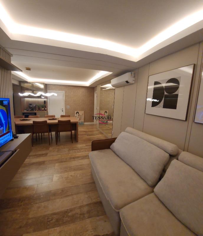 Apartamento com 3 quartos à venda, 127m² — foto 2 de 28