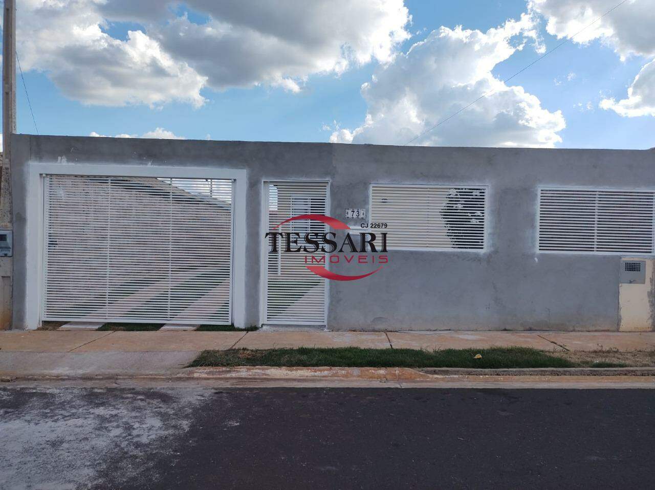 Casa com 2 quartos à venda, 45m² — foto 2 de 23