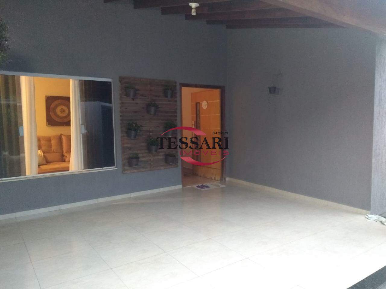 Casa com 3 quartos à venda, 100m² — foto 3 de 27