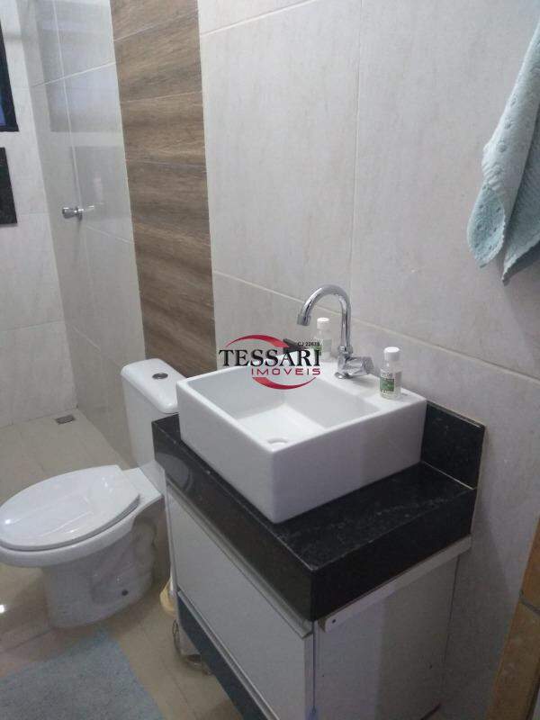 Casa com 3 quartos à venda, 100m² — foto 16 de 27