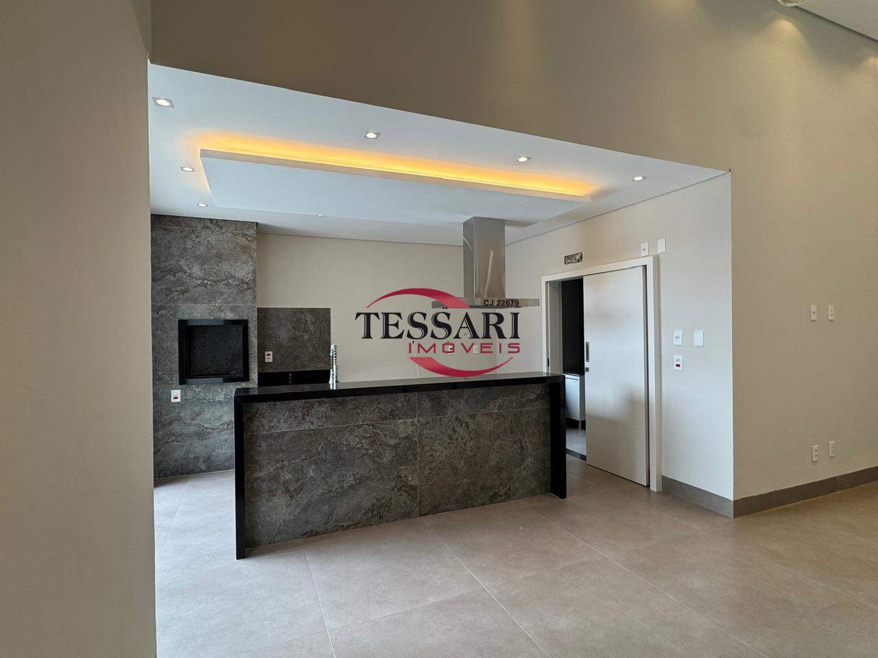 Casa de Condomínio com 3 quartos à venda, 180m² — foto 4 de 21