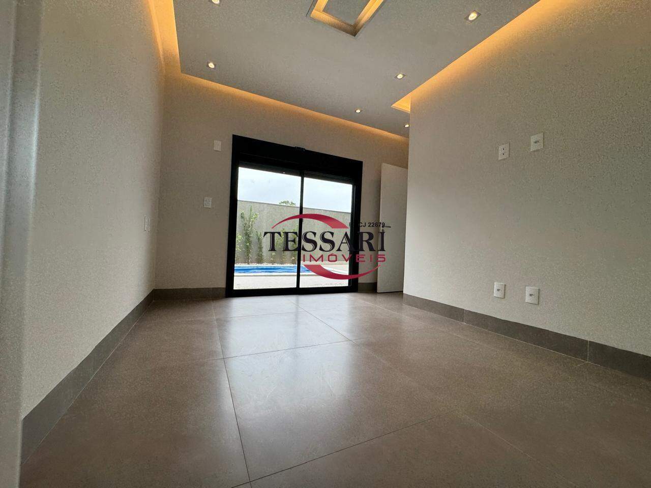 Casa de Condomínio com 3 quartos à venda, 180m² — foto 18 de 21