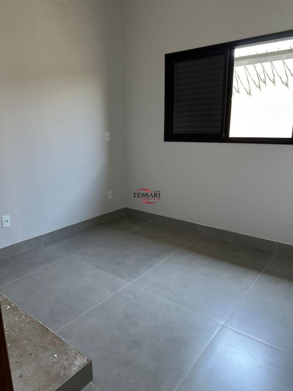Casa com 3 quartos à venda, 109m² — foto 18 de 20