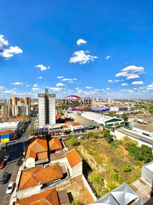 Apartamento com 3 quartos à venda, 82m² — foto 21 de 23