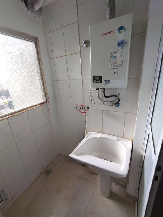 Apartamento com 3 quartos para aluguel, 75m² — foto 20 de 31
