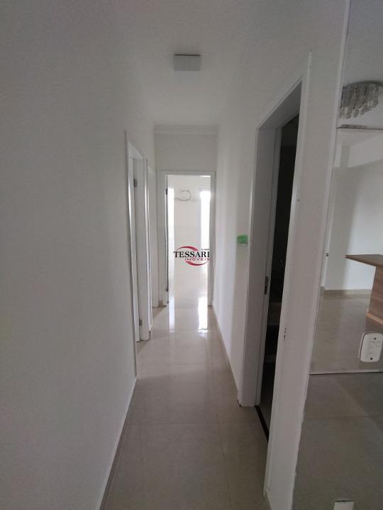 Apartamento com 3 quartos para aluguel, 75m² — foto 9 de 31