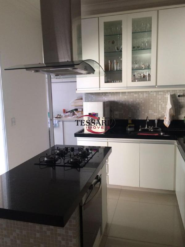 Casa de Condomínio com 3 quartos à venda, 250m² — foto 21 de 29