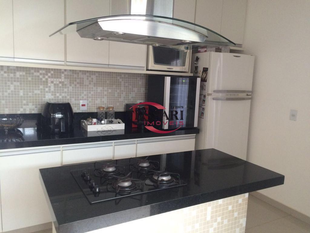 Casa de Condomínio com 3 quartos à venda, 250m² — foto 22 de 29