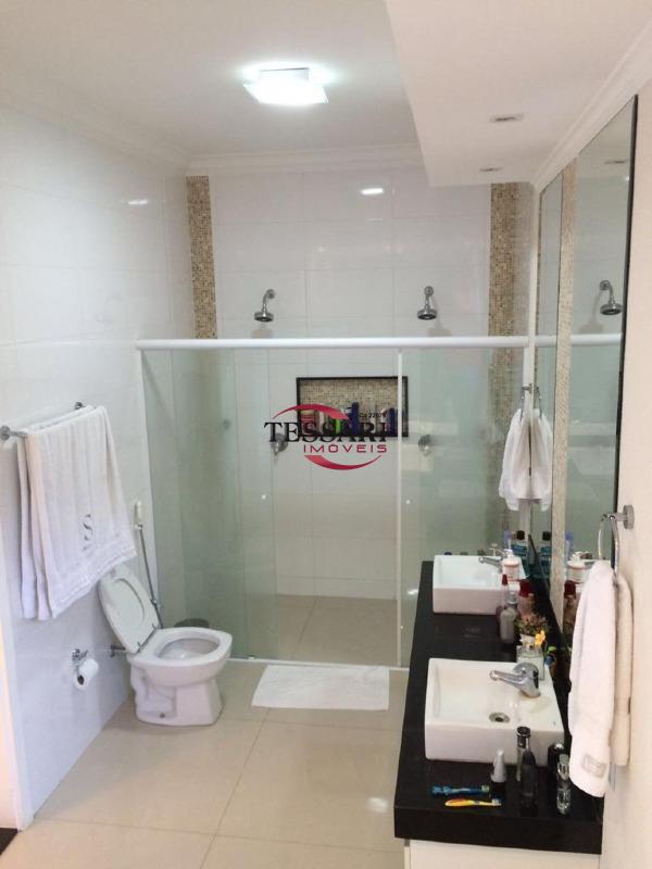 Casa de Condomínio com 3 quartos à venda, 250m² — foto 12 de 29