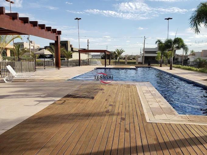 Casa de Condomínio com 3 quartos à venda, 215m² — foto 17 de 22