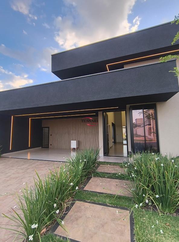 Casa de Condomínio com 3 quartos à venda, 215m² — foto 14 de 22
