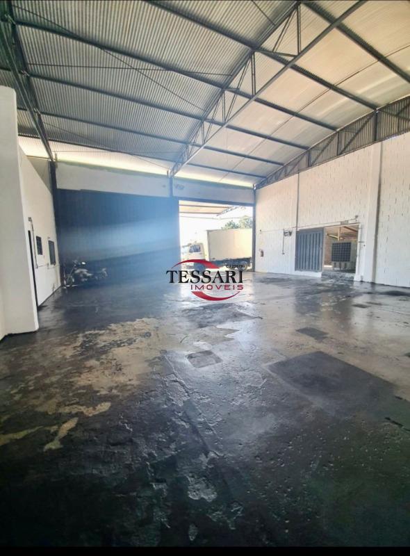 Loja / Salão / Ponto Comercial para aluguel, 1100m² — foto 8 de 15