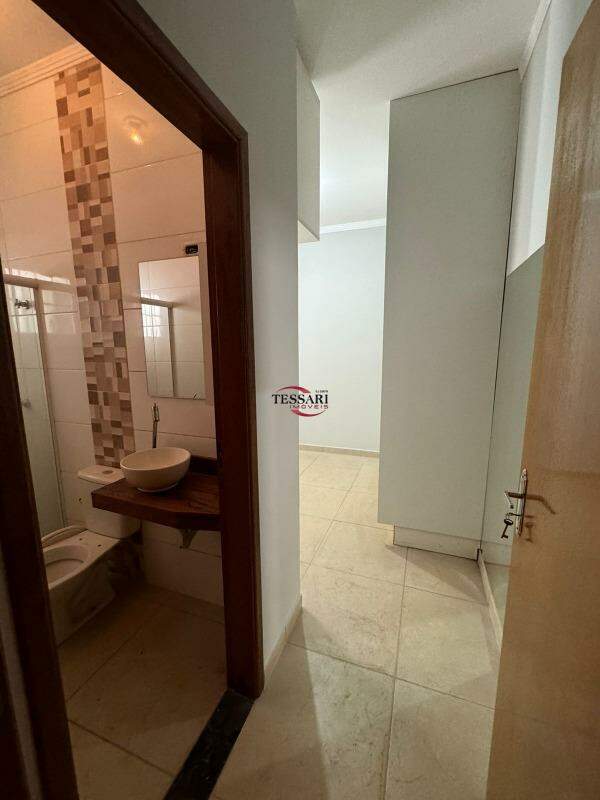 Casa com 3 quartos à venda, 147m² — foto 11 de 30