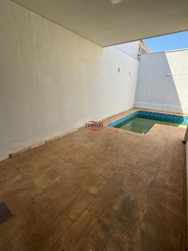 Casa com 3 quartos à venda, 147m² — foto 27 de 30