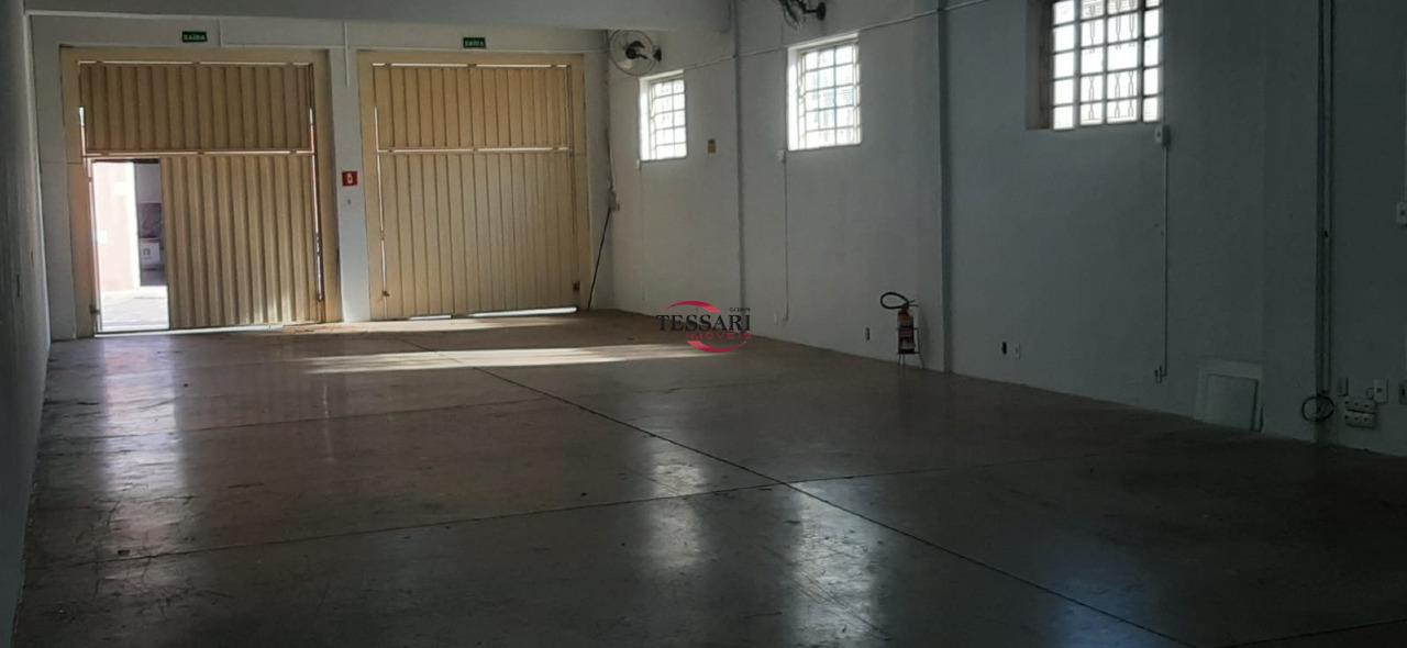 Loja / Salão / Ponto Comercial para aluguel, 180m² — foto 6 de 17
