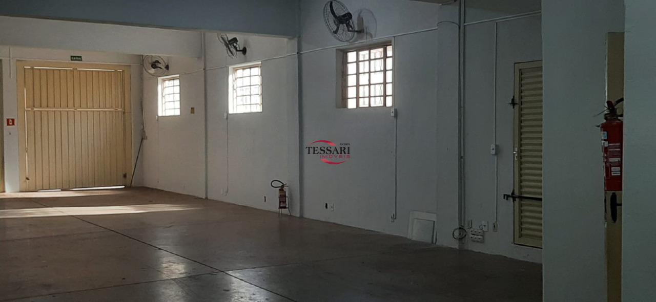 Loja / Salão / Ponto Comercial para aluguel, 180m² — foto 11 de 17