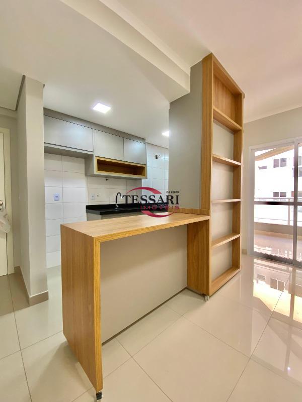 Apartamento com 3 quartos para aluguel, 90m² — foto 6 de 19
