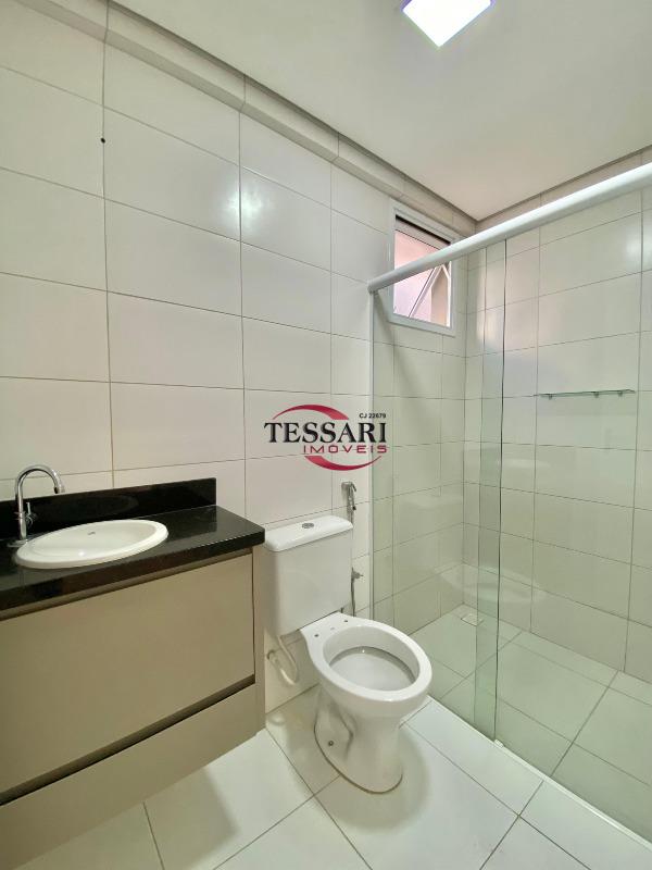 Apartamento com 3 quartos para aluguel, 90m² — foto 15 de 19