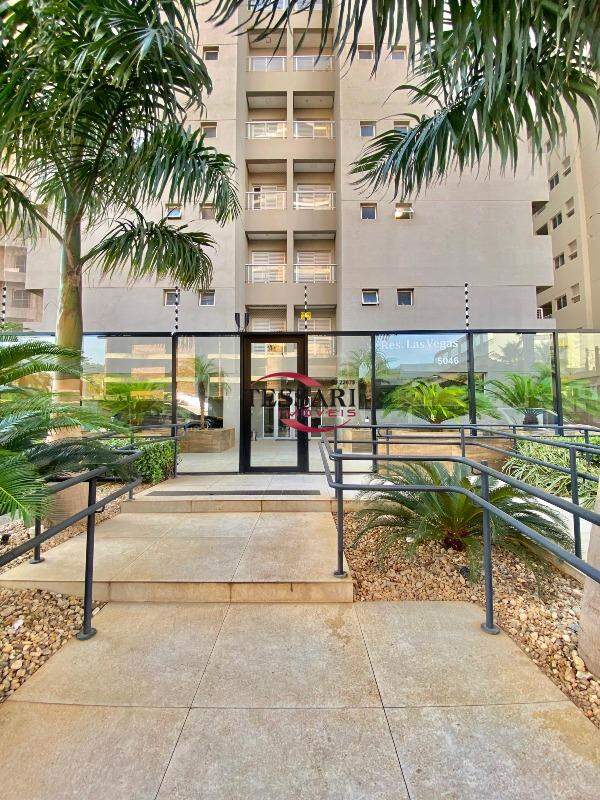 Apartamento com 3 quartos para aluguel, 90m² — foto 1 de 19
