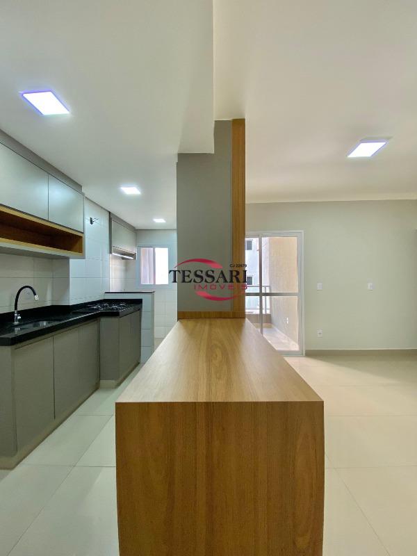 Apartamento com 3 quartos para aluguel, 90m² — foto 11 de 19