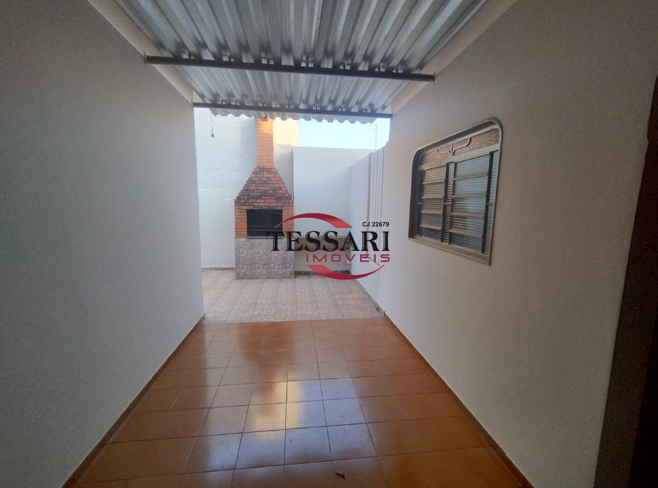 Casa com 3 quartos à venda, 250m² — foto 25 de 26