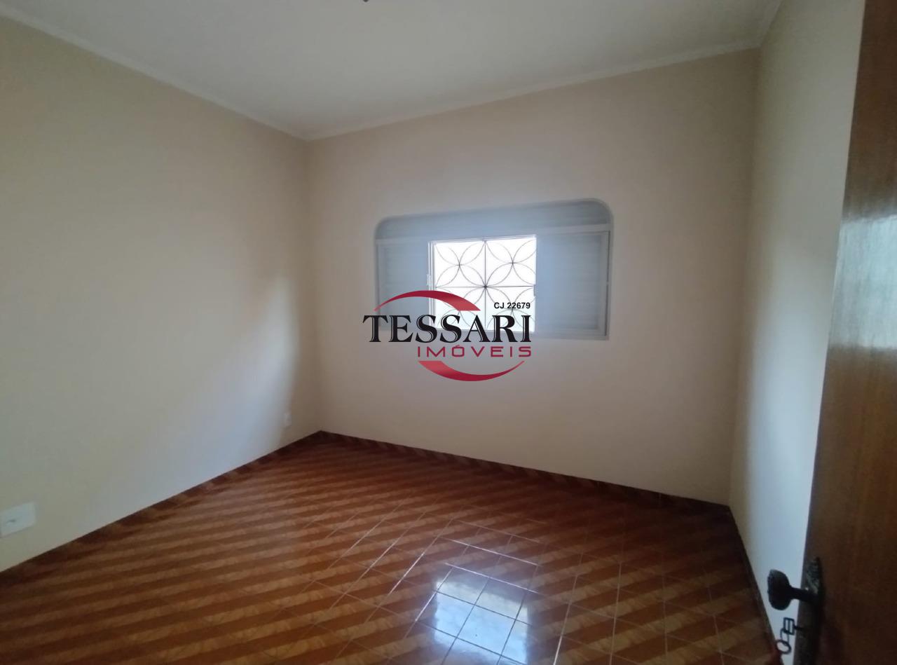 Casa com 3 quartos à venda, 250m² — foto 11 de 26