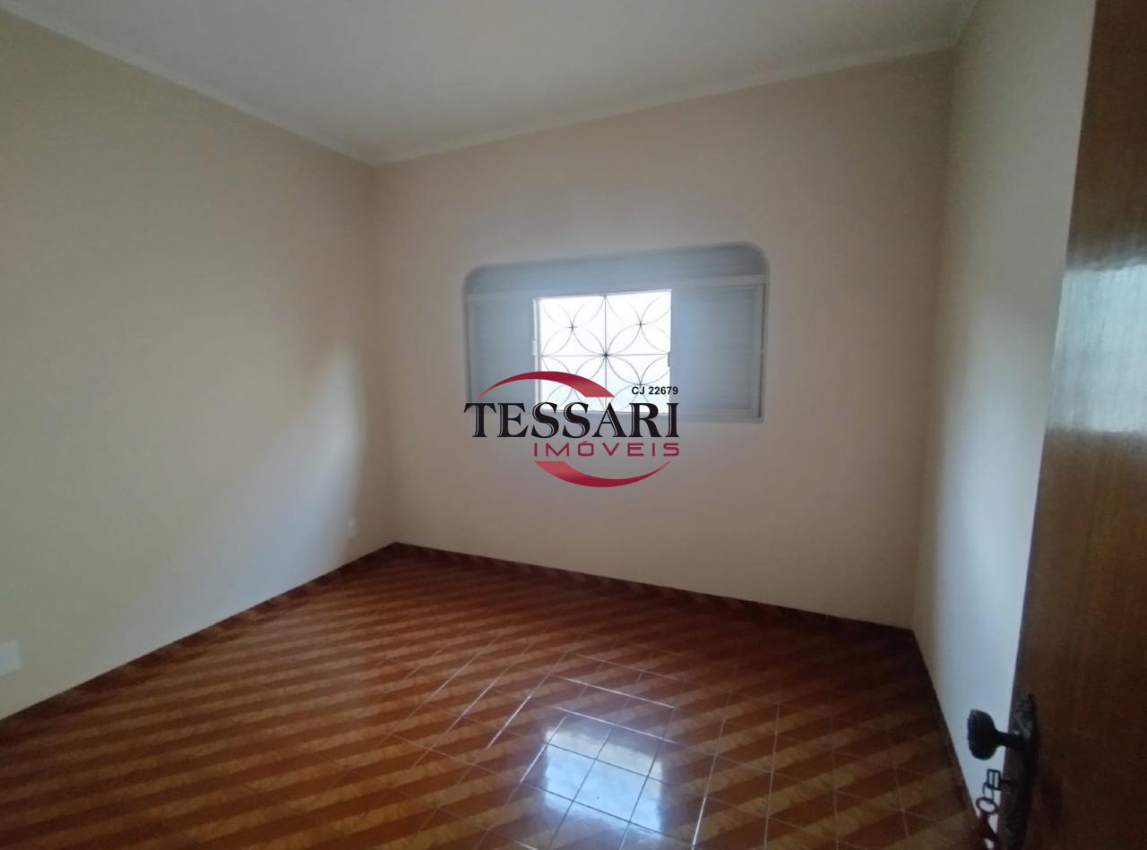 Casa com 3 quartos à venda, 250m² — foto 14 de 26
