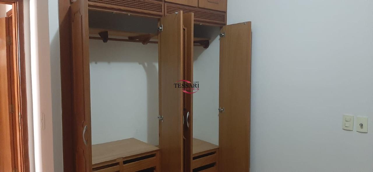 Casa com 3 quartos à venda, 285m² — foto 15 de 29