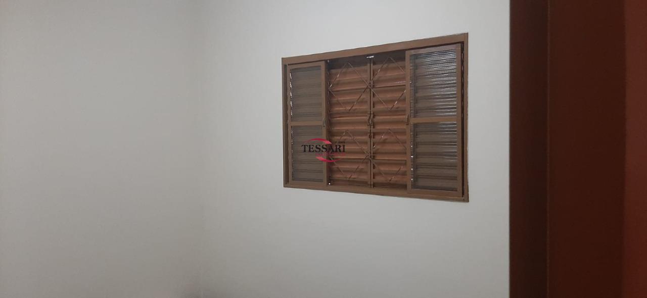 Casa com 3 quartos à venda, 285m² — foto 24 de 29