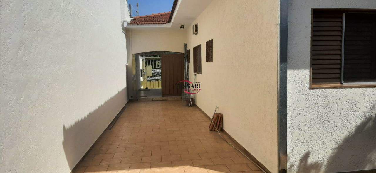 Casa com 3 quartos à venda, 285m² — foto 21 de 29