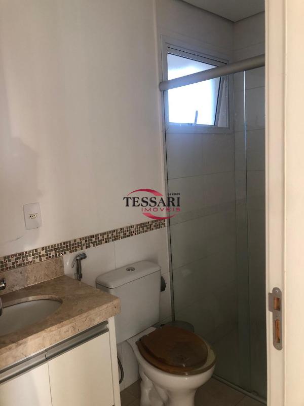 Apartamento com 2 quartos à venda, 70m² — foto 12 de 27