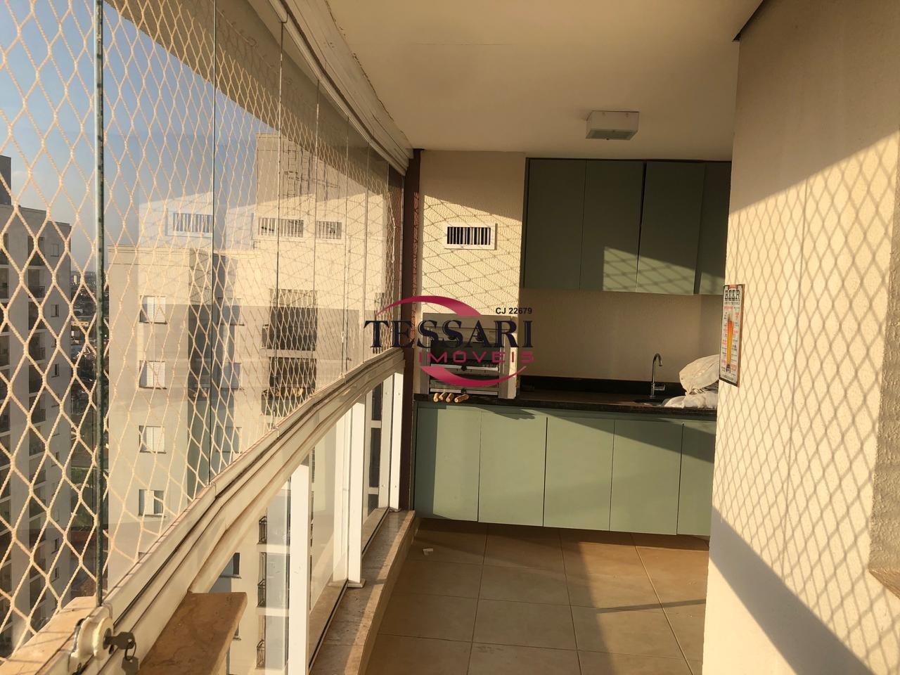 Apartamento com 2 quartos à venda, 70m² — foto 2 de 27