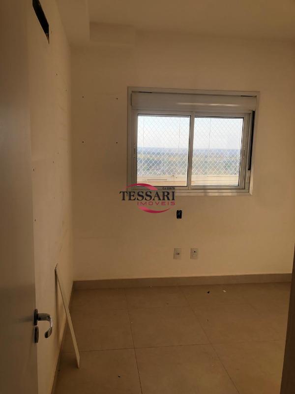 Apartamento com 2 quartos à venda, 70m² — foto 18 de 27