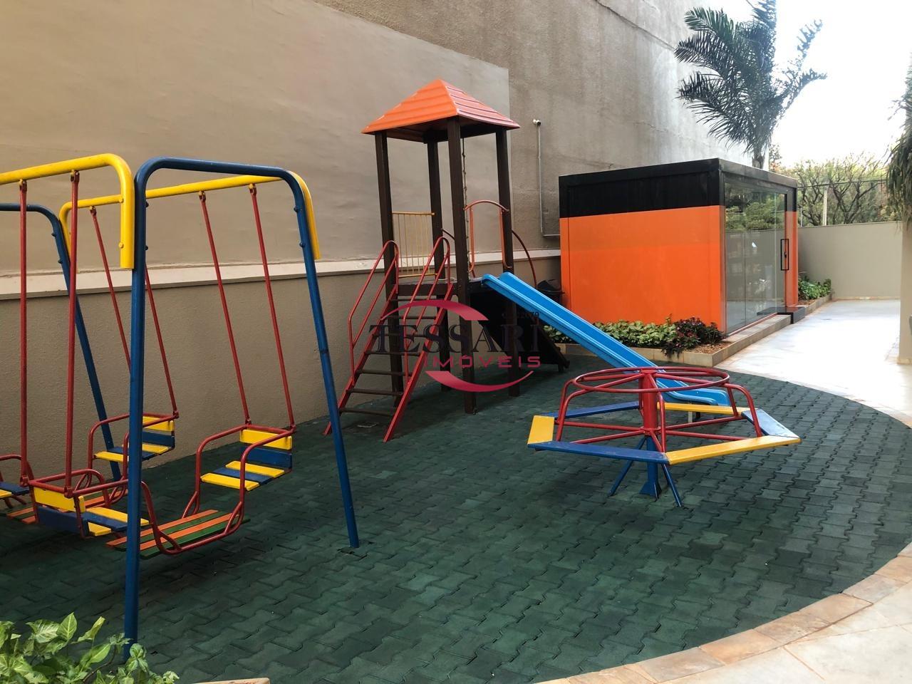 Apartamento com 2 quartos à venda, 70m² — foto 21 de 27