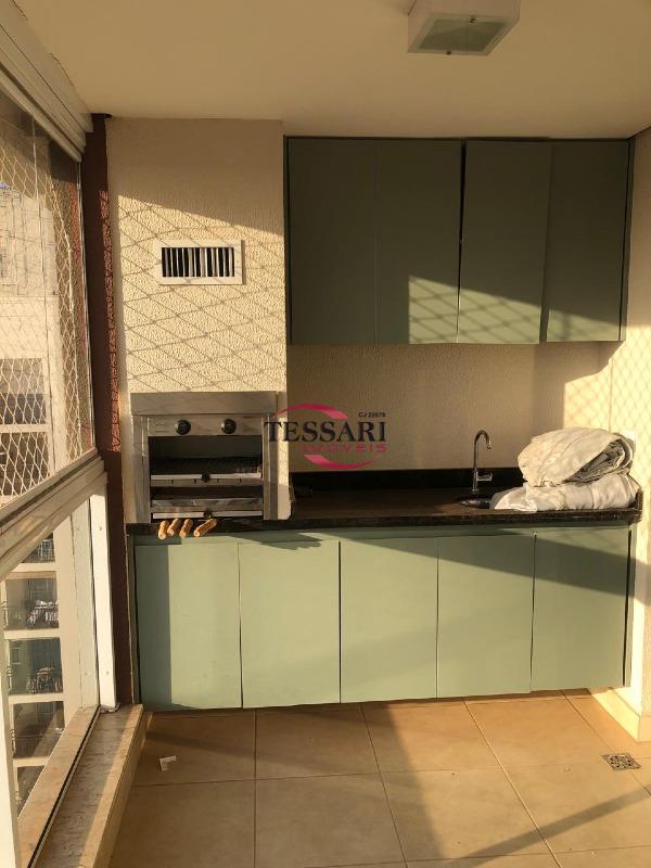 Apartamento com 2 quartos à venda, 70m² — foto 3 de 27