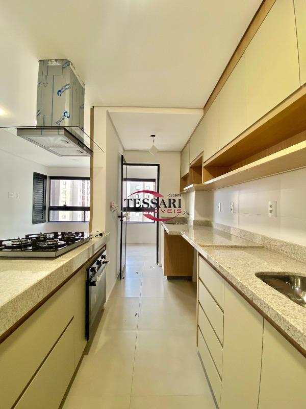 Apartamento com 2 quartos para aluguel, 71m² — foto 7 de 22