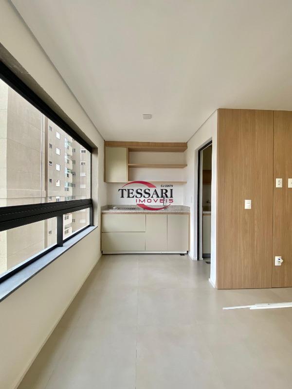 Apartamento com 2 quartos para aluguel, 71m² — foto 8 de 22