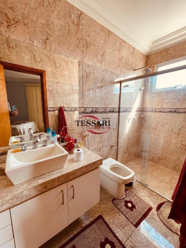 Casa de Condomínio com 4 quartos à venda, 654m² — foto 15 de 30