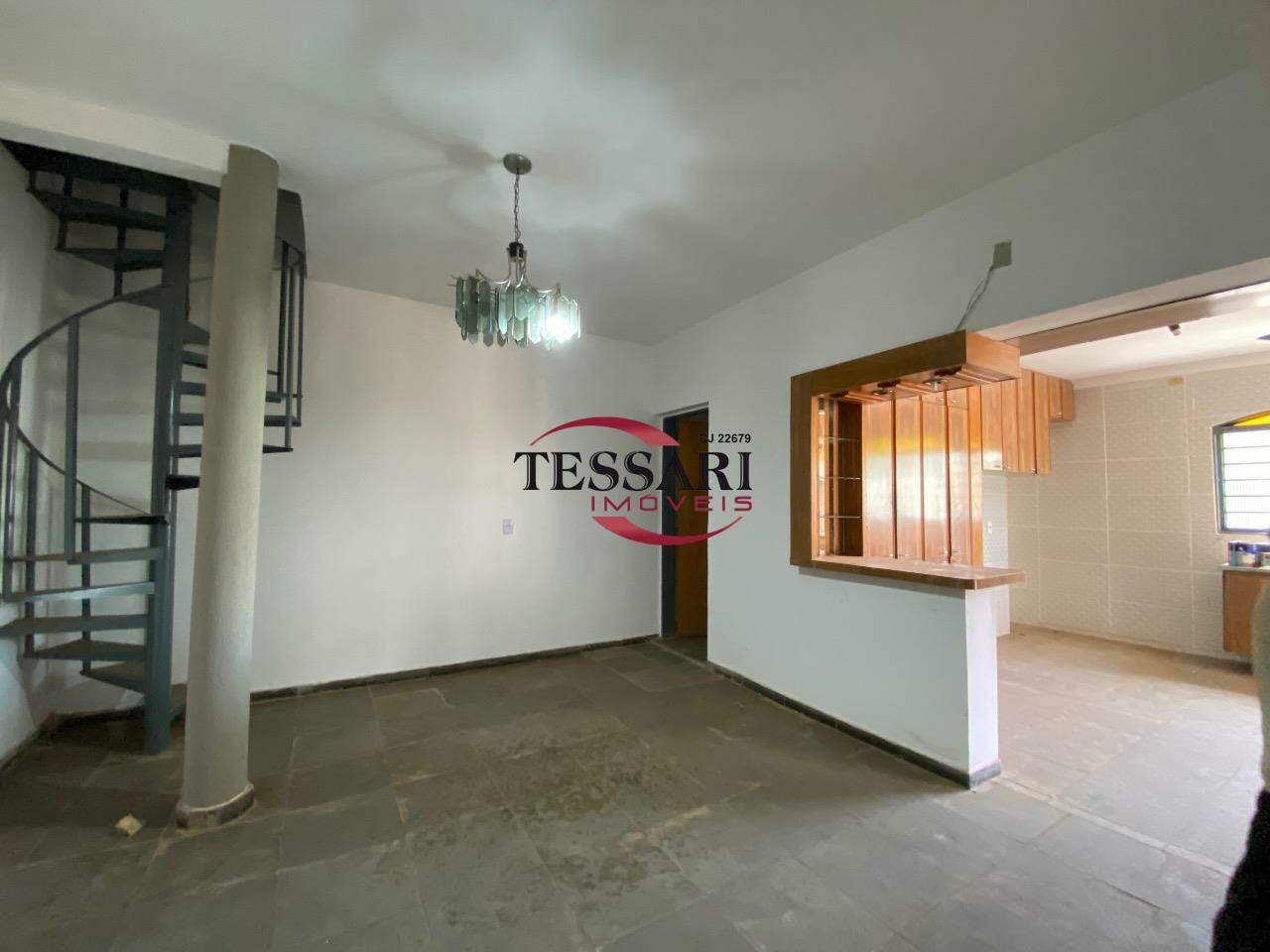 Casa com 4 quartos para aluguel, 230m² — foto 6 de 28