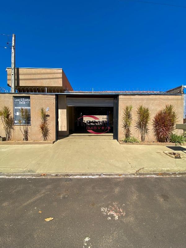 Casa com 1 quarto à venda, 250m² — foto 1 de 20