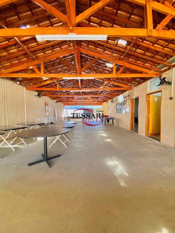 Casa com 1 quarto à venda, 250m² — foto 9 de 20